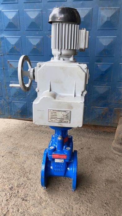 Задвижка с электроприводом