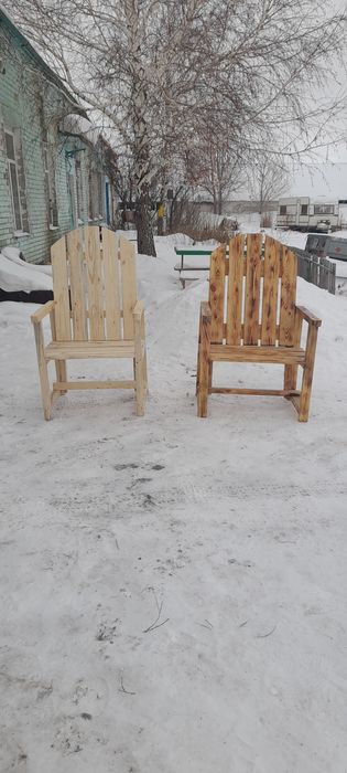 Стул-кресло  из дерева