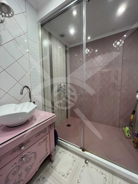 Продава се Къща в Варна, м-т Акчелар - 150 кв.м за 3000 €/кв.м - Снимка #6