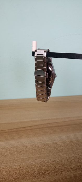 Легендарные наручные часы TISSOT PRX
