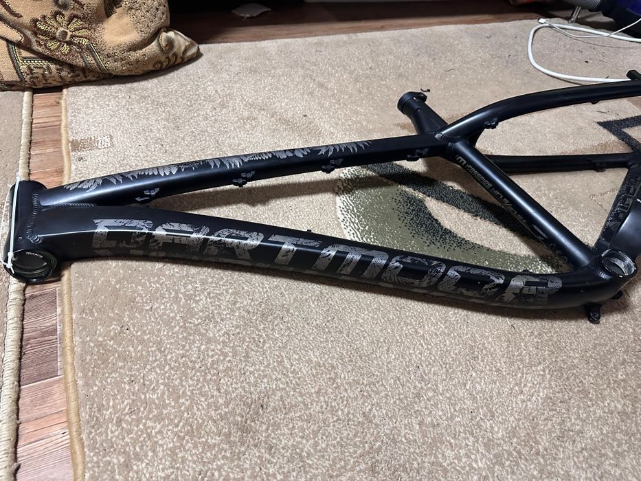 Продам дартмур хорнет с