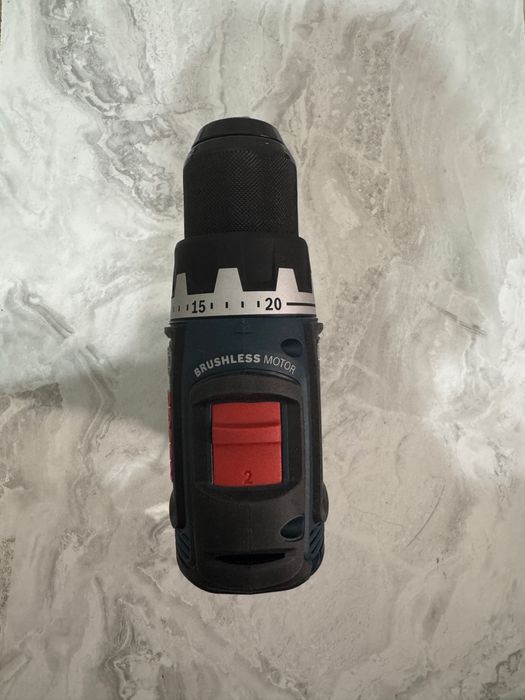 Аккумуляторная дрель-шуруповерт Bosch GSR 18V-90 C