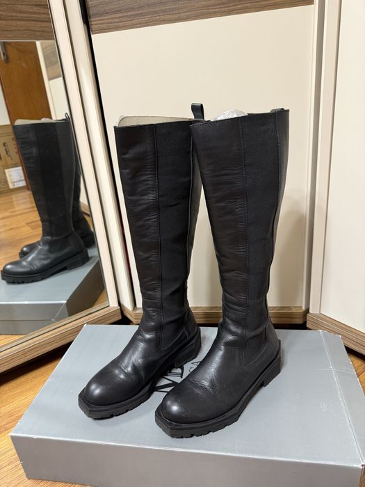 Дамски ежедневни тренд ботуши от черна естествена кожа