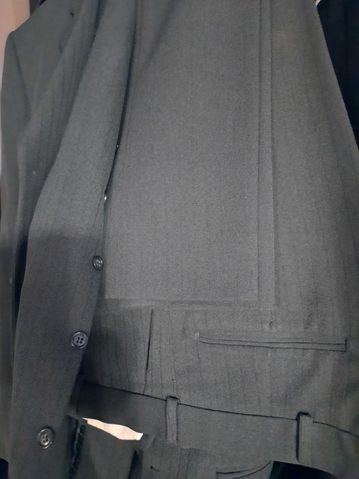 Продам костюм мужской  б/у.у