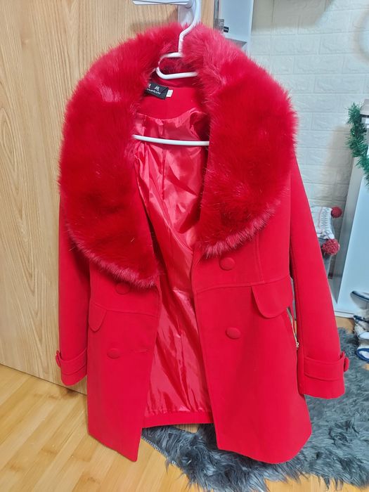 Palton marimea S'M .nou fara etichetaa