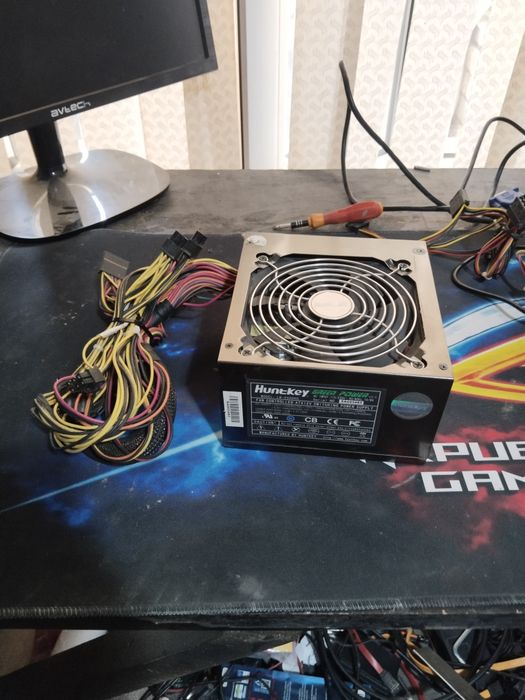 Блок питания Huntkey 500W
