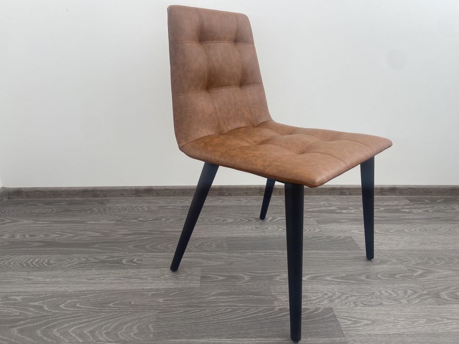 Нови!!Трапезни столове