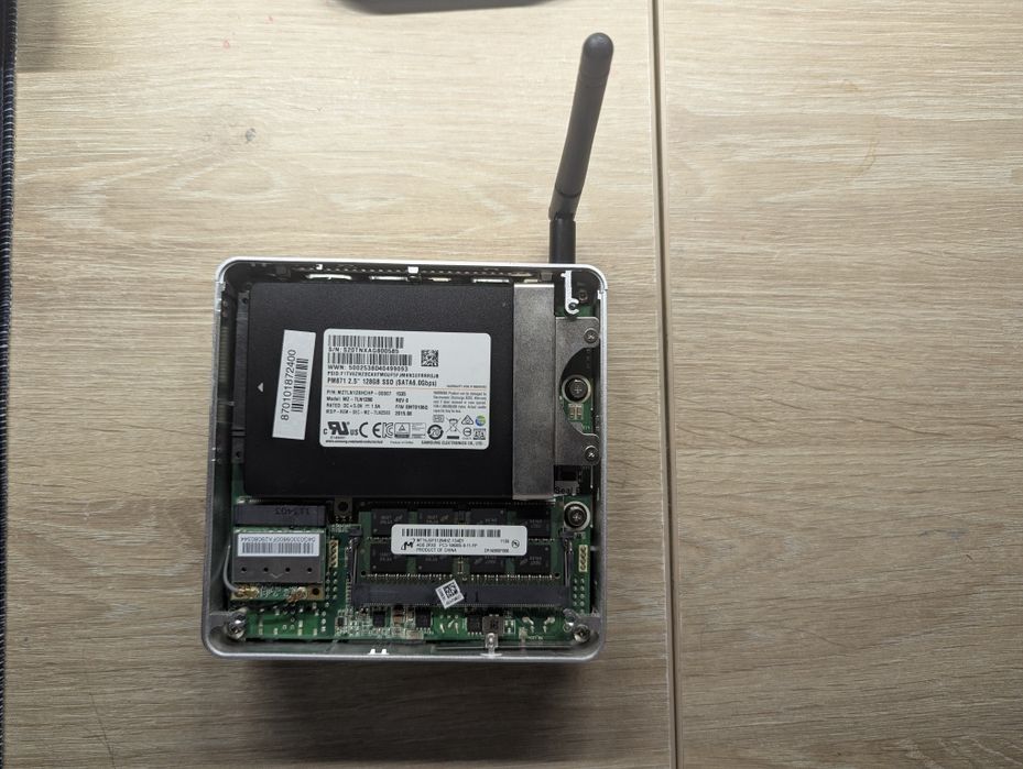 Calculator Mini PC Zotac