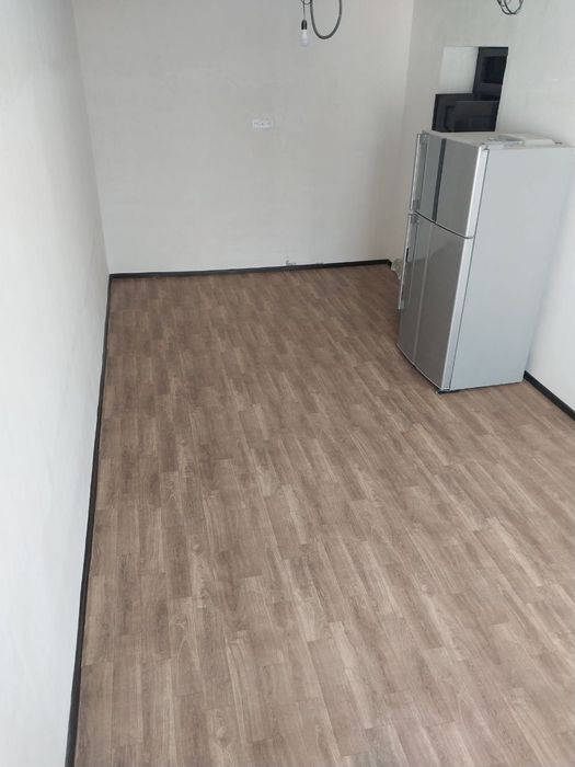 Nazarbek Tarnovda hovli sotiladi. Arzon narxda