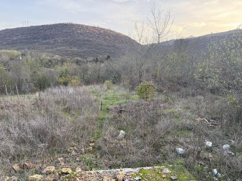 Продава се Парцел в Провадия - 700 кв.м за 4 €/кв.м - Снимка #2