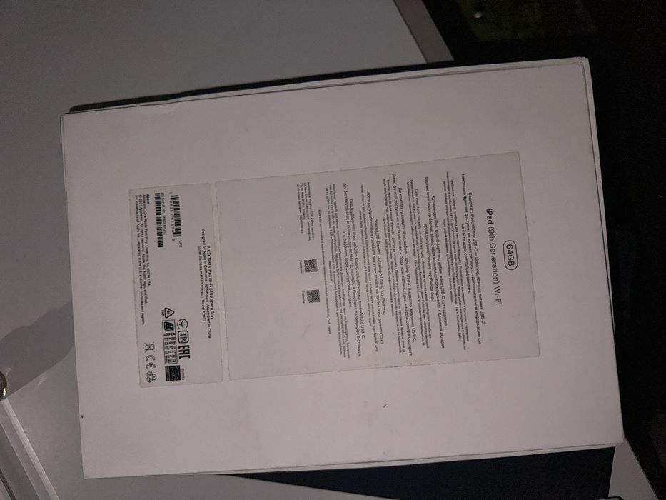 Продам Apple ipad 2021 (9 поколение) или обмен на айпад с симкой.