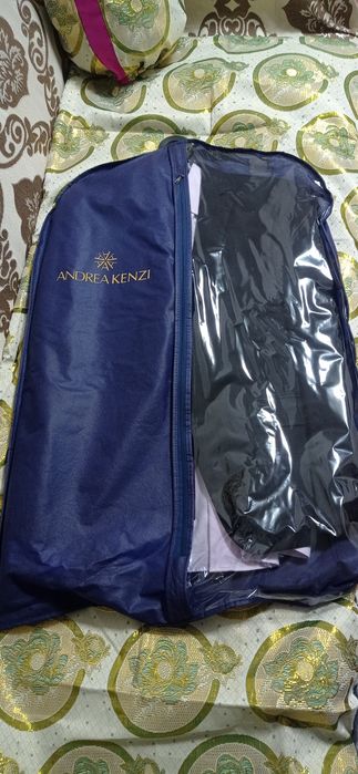 Продам кастьюм мужские новый размер:46.Турецкий. 10.000тг.