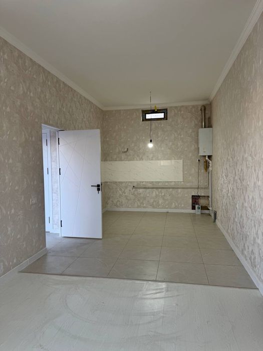 Дом 4х ком , ( на  две семьи ) Корейский поселок )