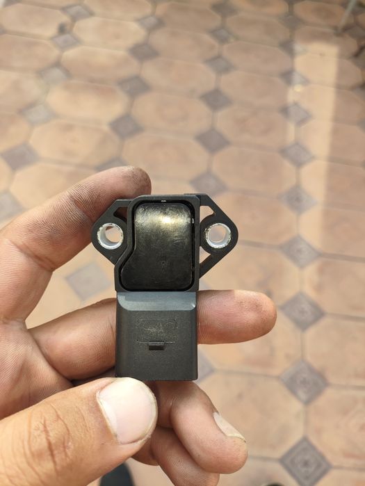 Датчик давление воздуха турбины