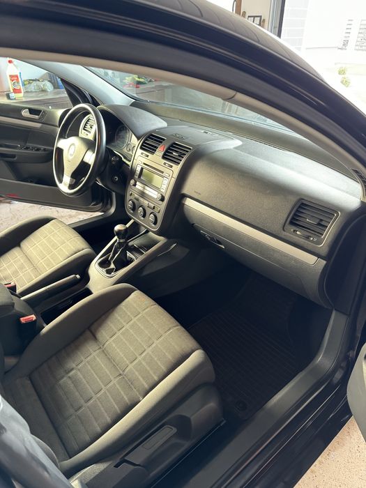 Volkswagen golf V