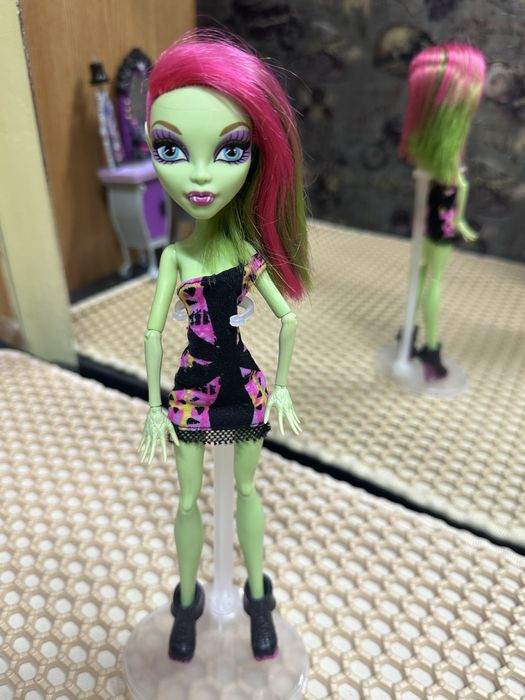 Продам куклу монстр хай!