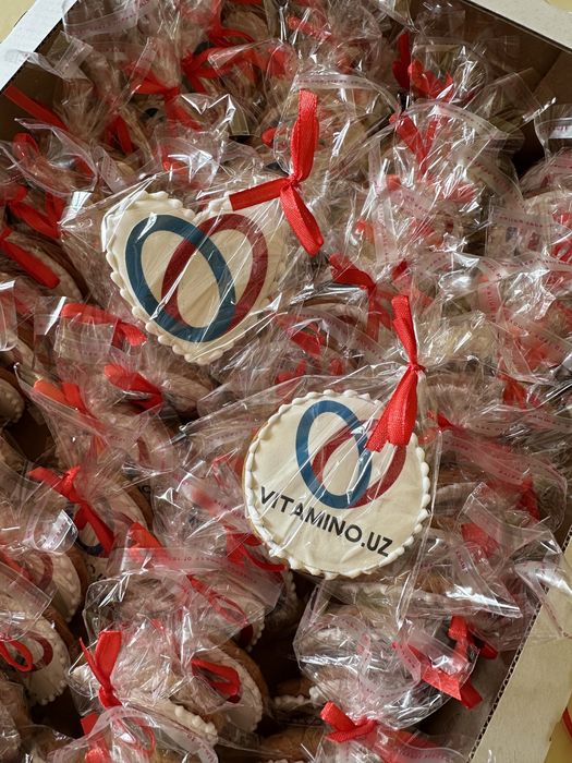 Имбирные пряники с логотипом