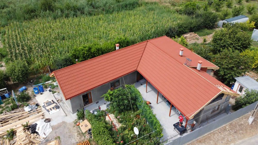 Echipa dulgheri montatori de acoperis - reparatii acoperisuri