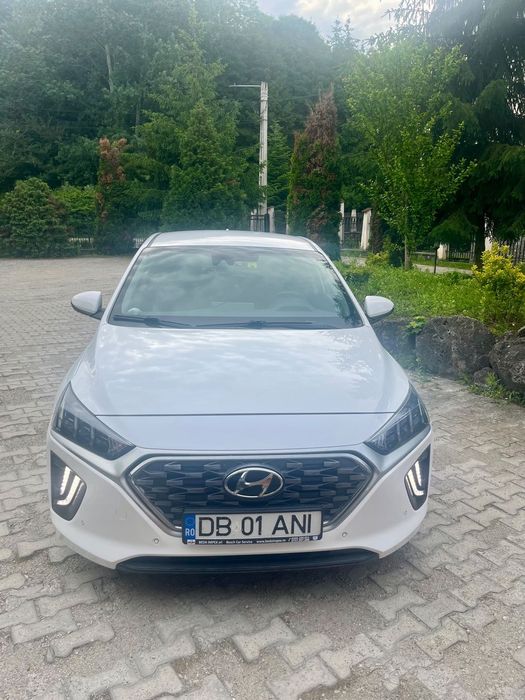 Hyundai IONIQ Hyundai Ioniq Hybrid 2020 Luxury ACC Ambreiaj nou cu garantie