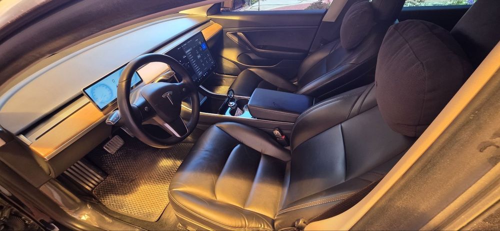 Tesla model 3 Fargona