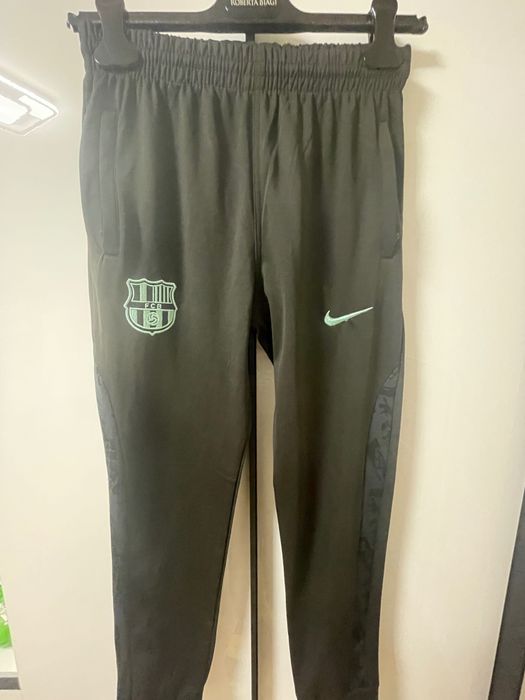 Детски екип на Найк 13 год.