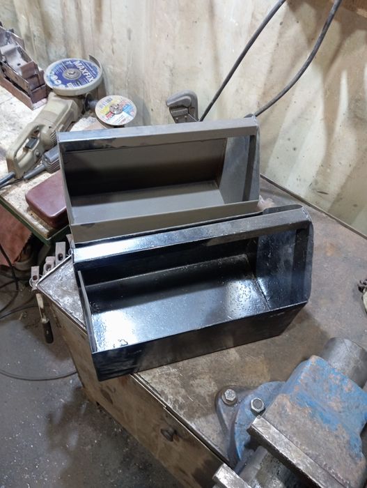 Металлический ящик-переноска