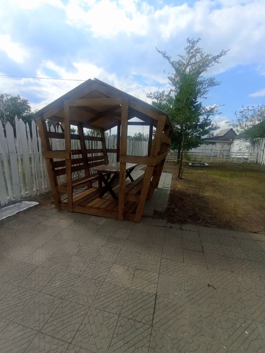 Сдается Беседка с отдельной территорией.