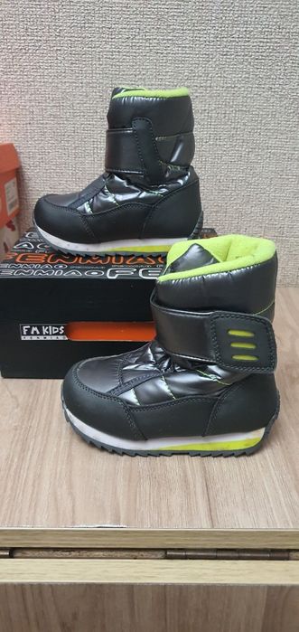 Детская зимняя обувь.