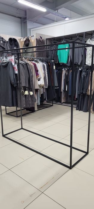 Продам стойку для вещей