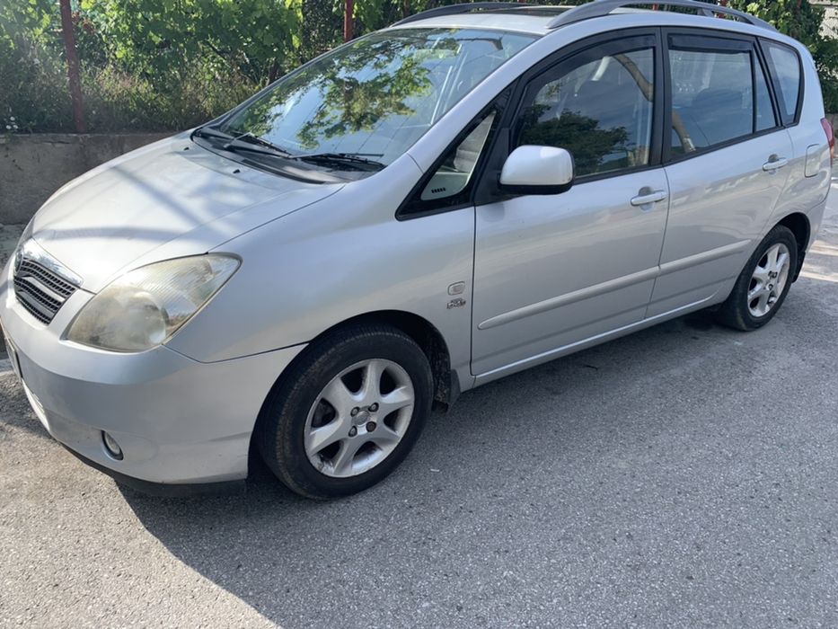 На Части Toyota Coralla verso Тойота Корола Версо 2.0 д-4д d-4d