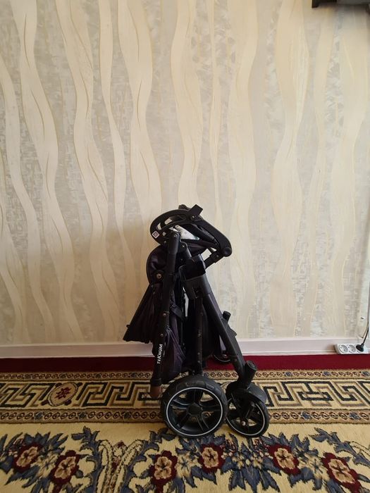Продаю коляску текнум А10