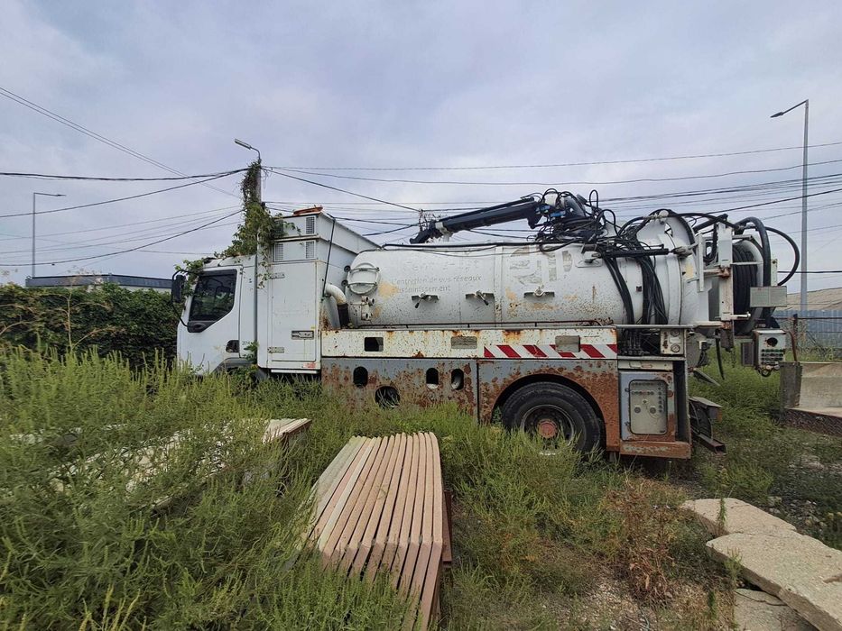 Vidanja Renault Premium 260.19