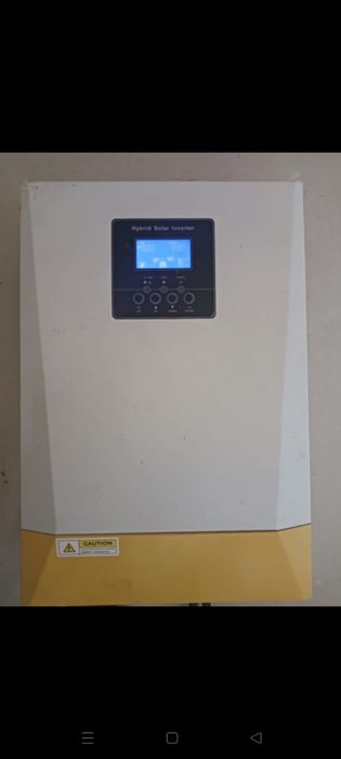 Kit fotovoltaic invertor și baterii