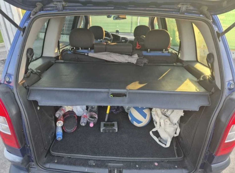 Opel Zafira, 2.2 бензин/ газ, 7 места