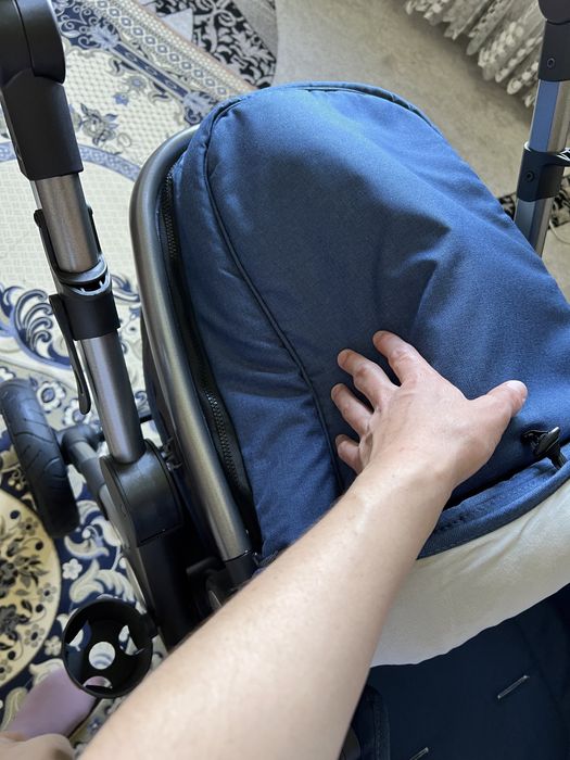 Продается коляска для новорожденных.