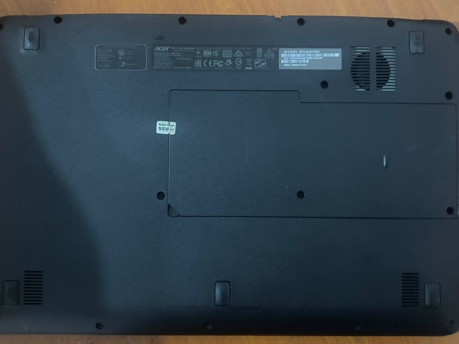 Acer Aspire ES1-572