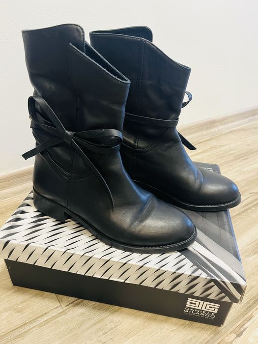 Дамски боти естествена кожа