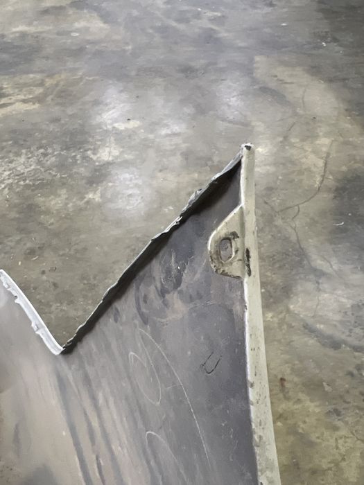 Задний бампер камри 70/75