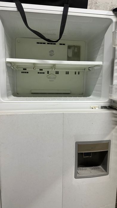 Холодильник Daewoo Electronics FR-590 NW