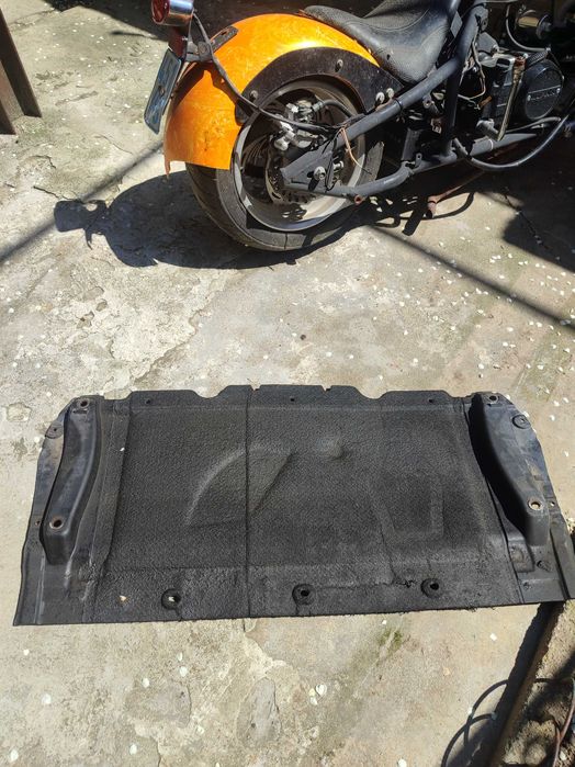 Кора под двигател Ауди А6 Ц7