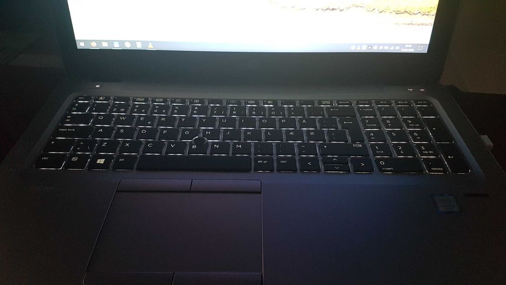 Laptop Hp EliteBook 850 G3 i5 6200u tastatura iluminata