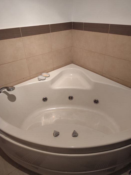 Cada baie hidromasaj