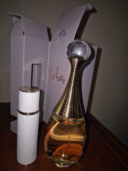 Подаръчен комплект Оригинален парфюм Christian Dior J'adore