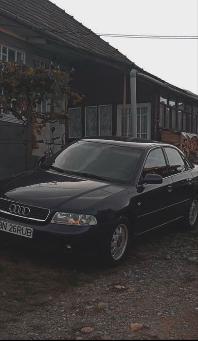 Audi A4 Limuzina