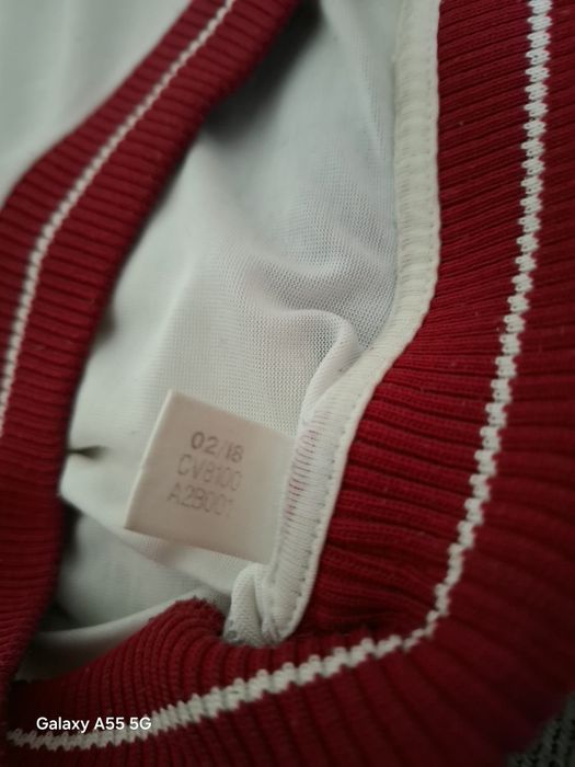 Продам костюм "Adidas"