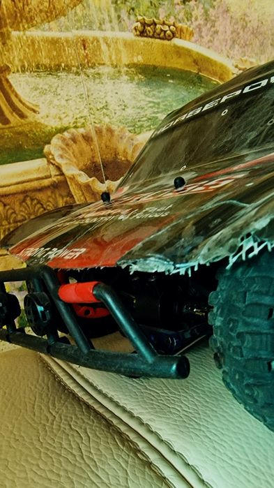 Wltoys 12423 rc машина