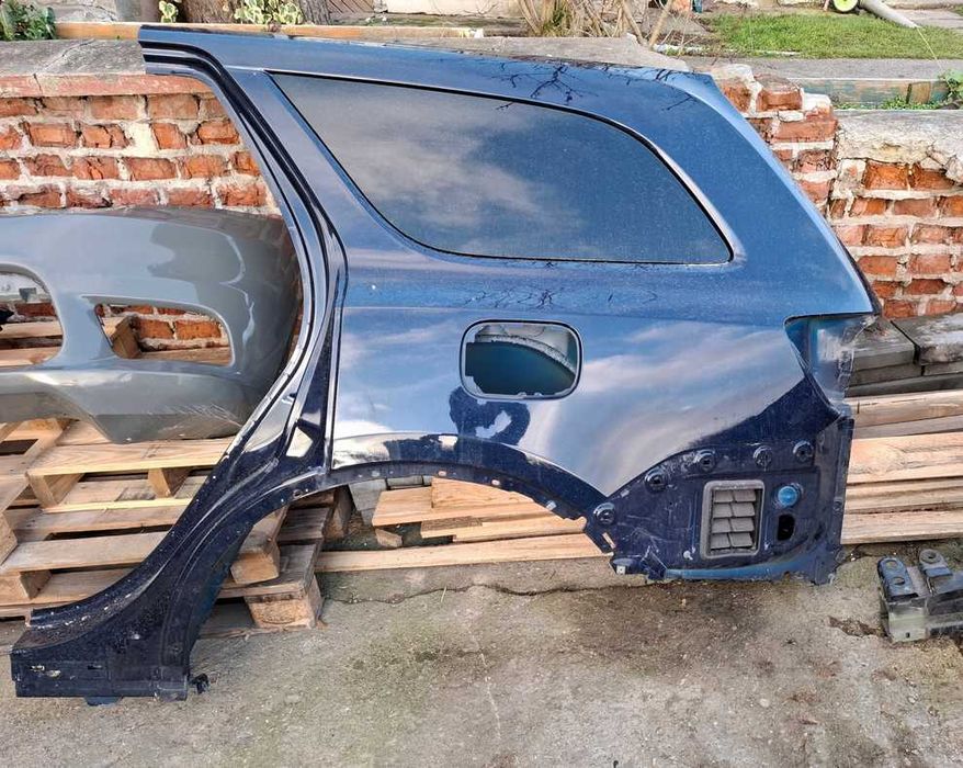 Dodge Durango броня, капак фарове и много други части