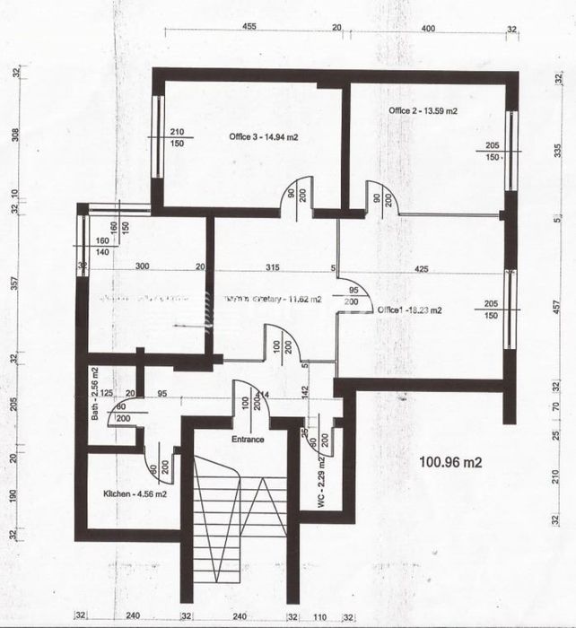 Четиристаен апартамент на ул.Оборище