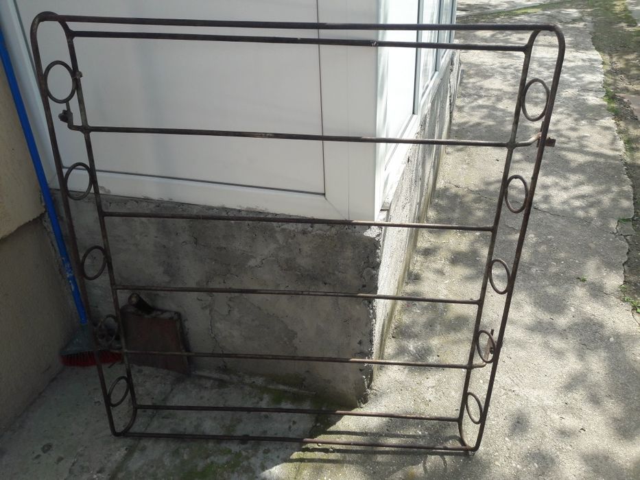 Portbagaj metalic mașină