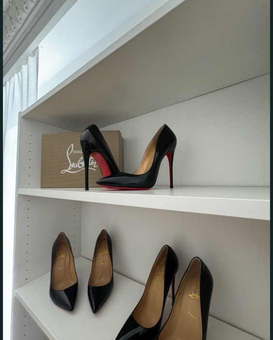 Pantofi Loubotin de dama